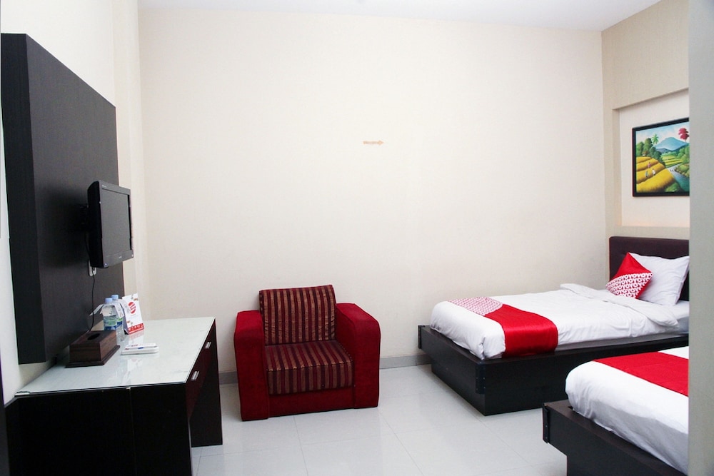 Deluxe Twin Room photo 2