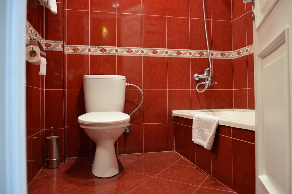 City Single Room, 1 Double Bed, City View photo 2