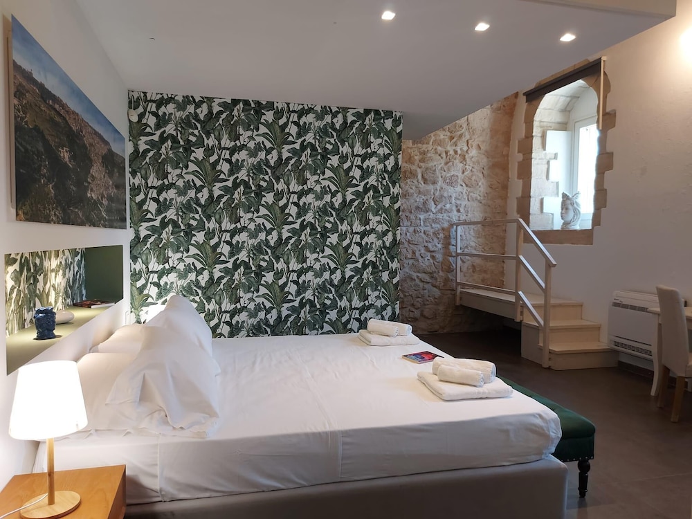 Superior Room, Annex Building