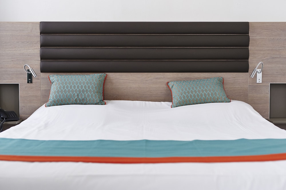 Deluxe Double Room photo 3