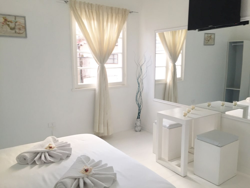 Standard Double Room photo 3