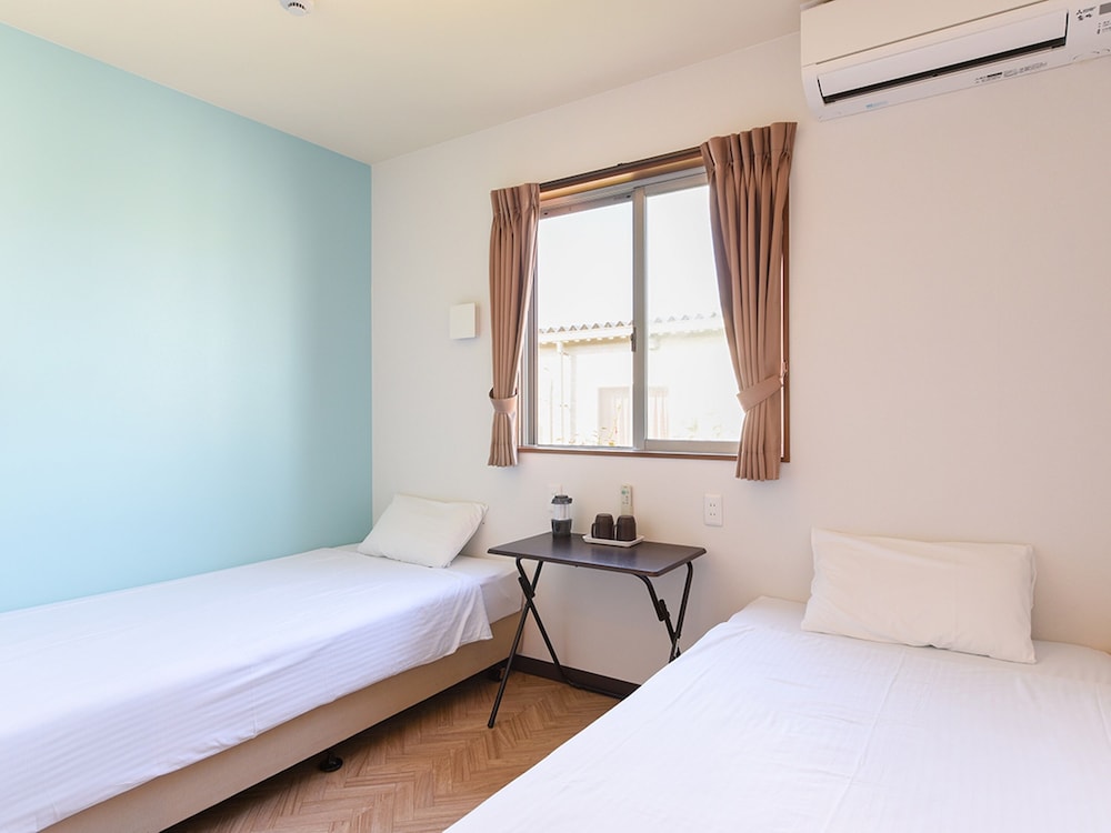 Standard Twin Room photo 1