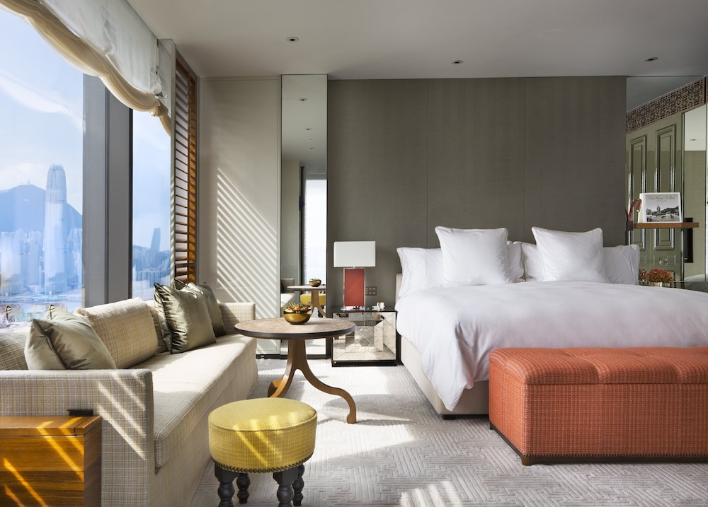 Harbour Corner Suite
