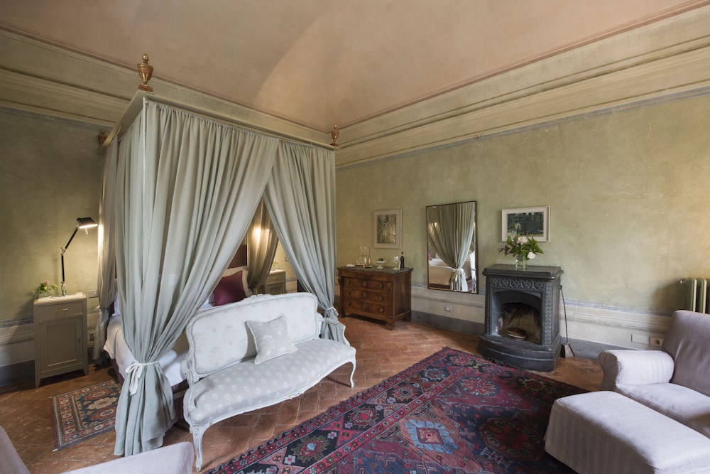 Suite with Charm (60 sqm)