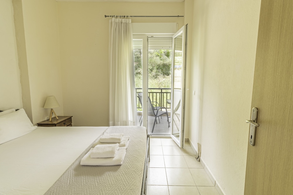 Family Apartment, Balcony, Partial Sea View