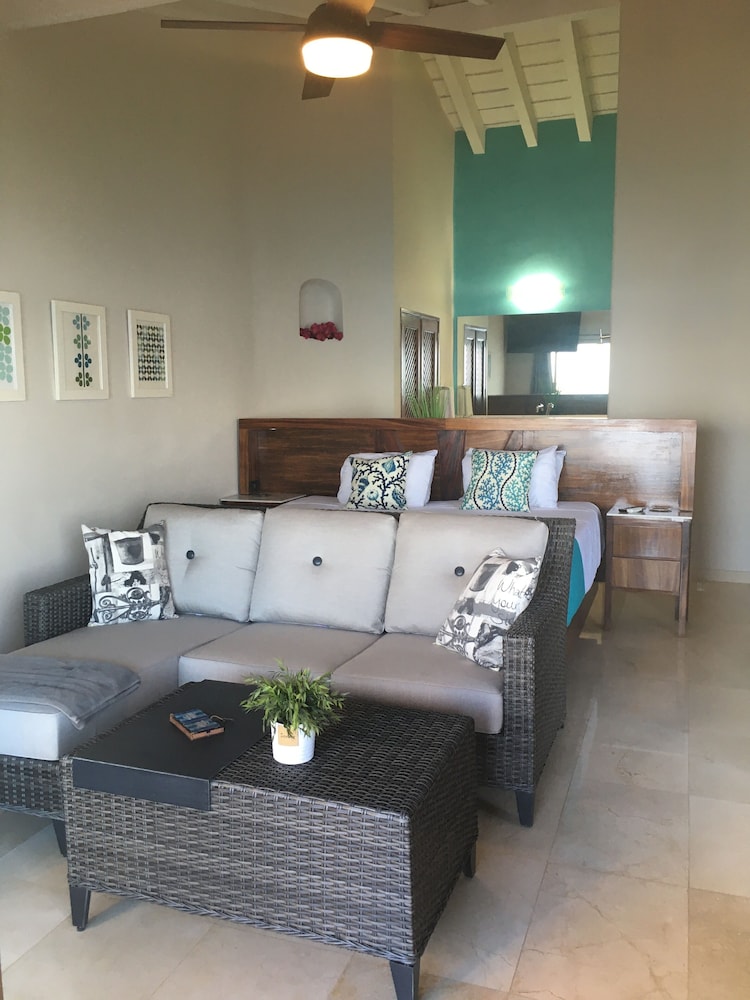 Superior Suite, 1 Bedroom, Patio, Ocean View