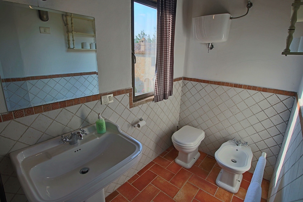 House photo 2