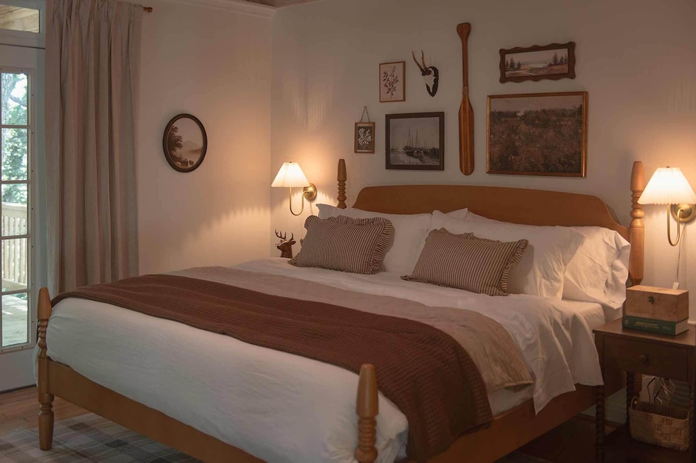 Wildwood Room