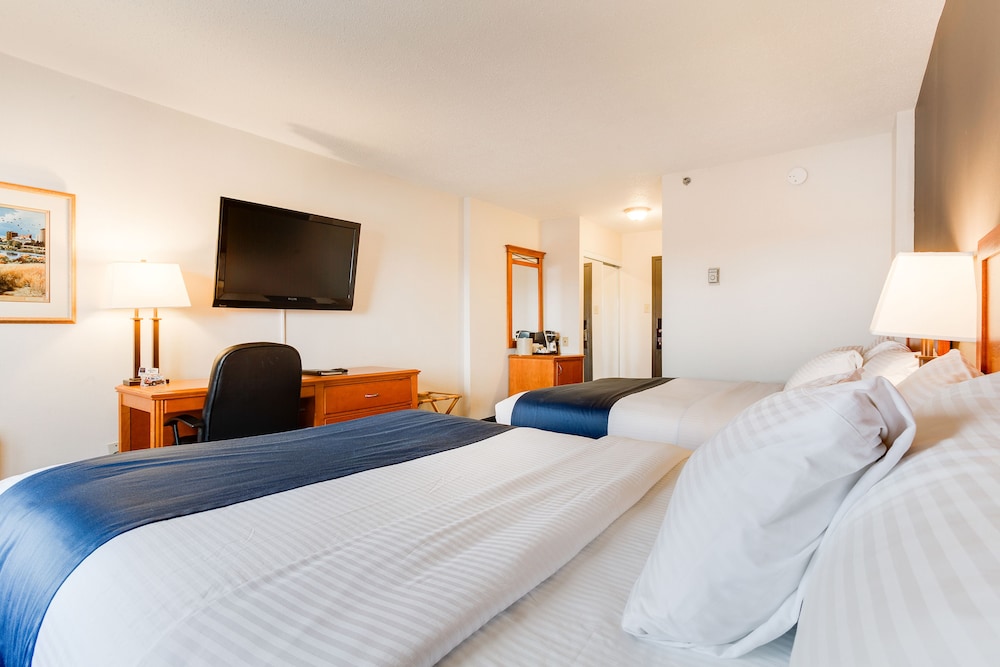 Double Room, 2 Queen Beds - Photo 6