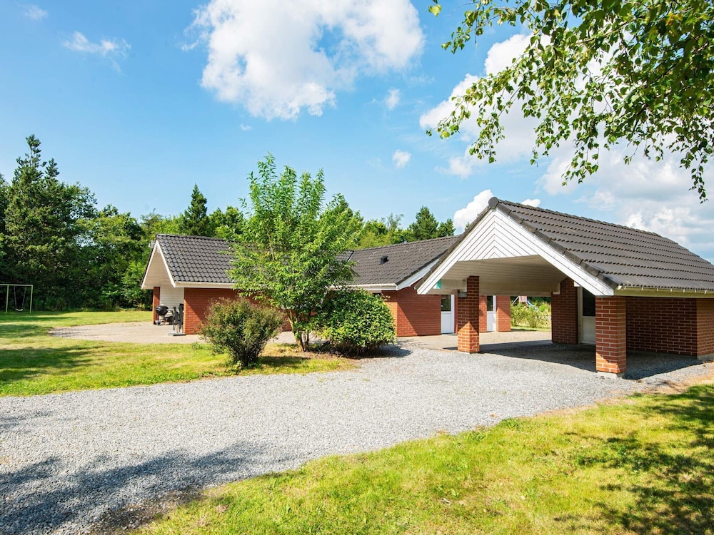 House photo 1