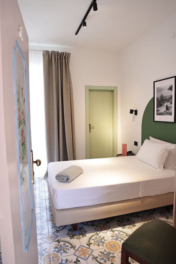 Standard Single Room photo 3