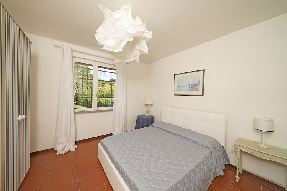 House photo 2