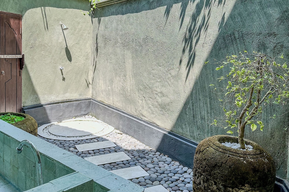 Double Room with Pool/Garden View - Photo 4