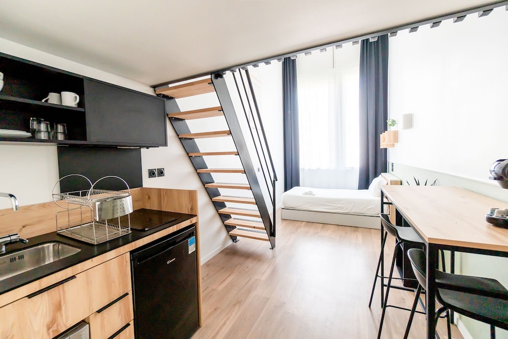 Studio XL Duplex - Photo 1