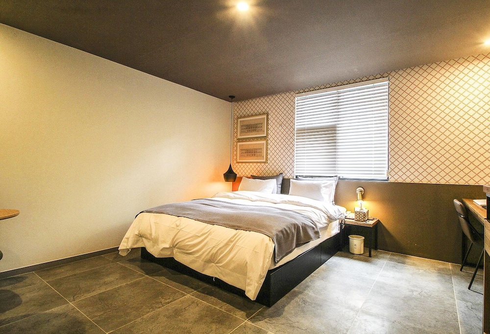 01 Standard room photo 1