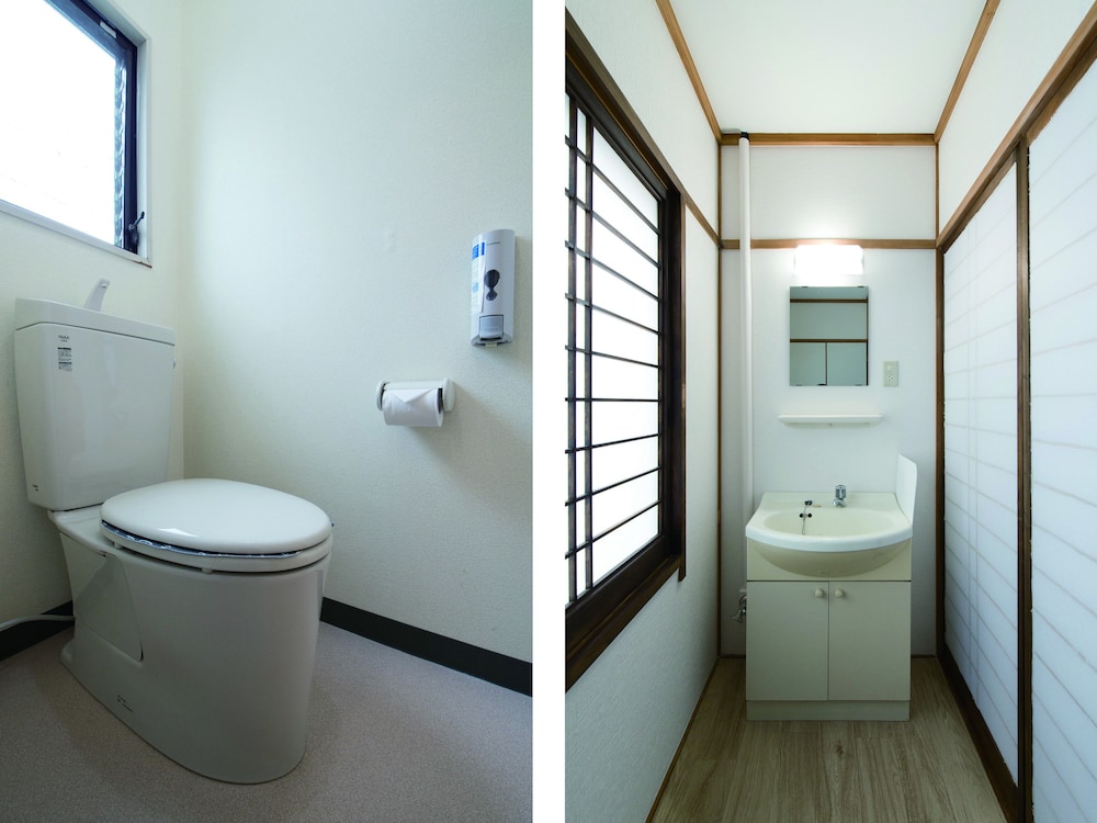 Triple Room, Non Smoking, Shared Bathroom photo 2