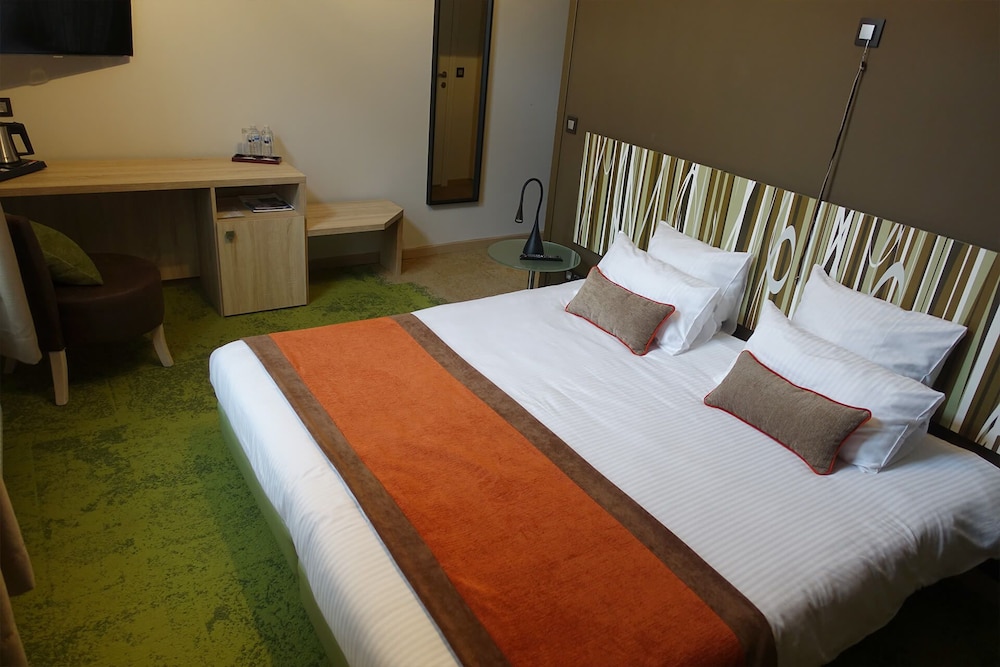 Superior Double or Twin Room photo 1