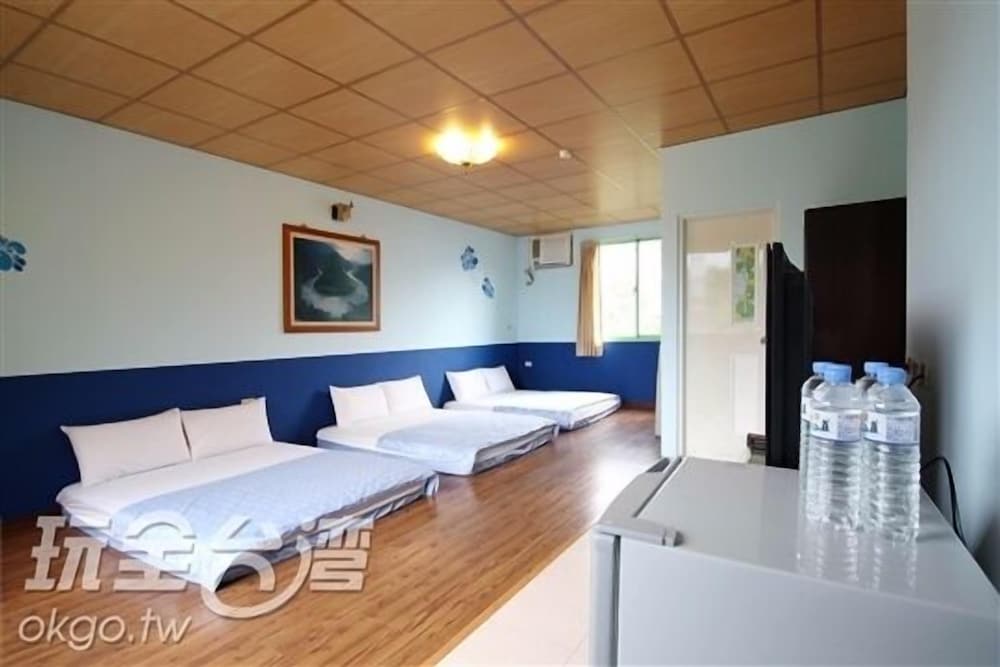 Traditional Room (6-Person) photo 3
