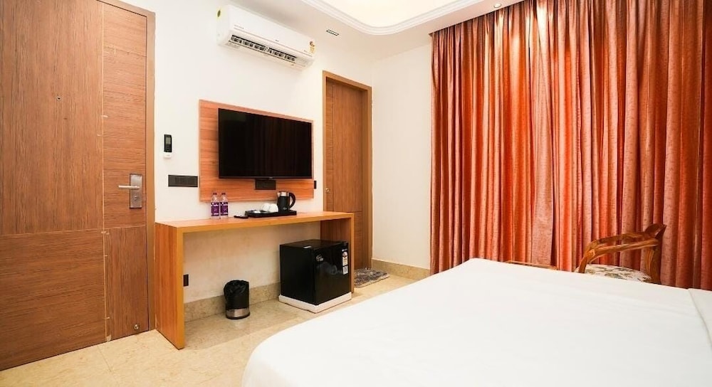 Grand Room