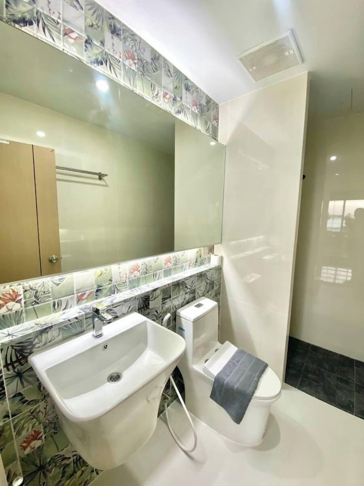 Deluxe Twin Room - Photo 3