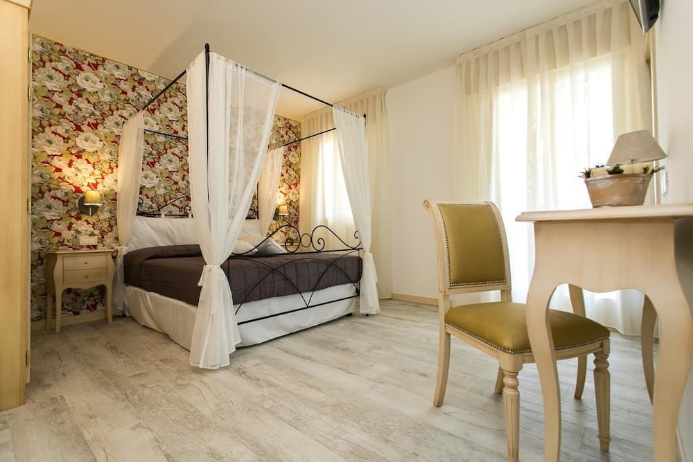Deluxe Double Room photo 1