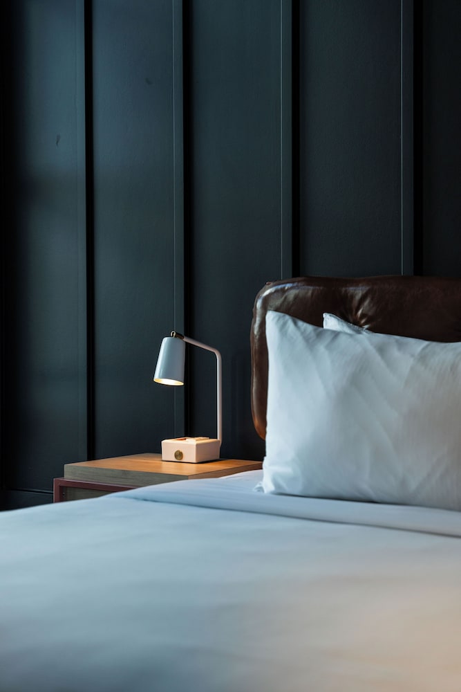 Room, 1 Double Bed - Photo 4
