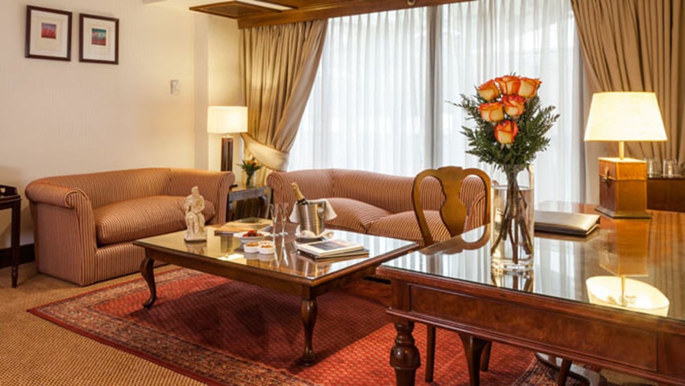 Junior Suite, 1 King Bed - Photo 1