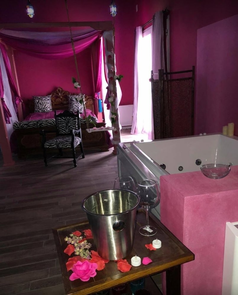 Suite (Orientale) photo 2