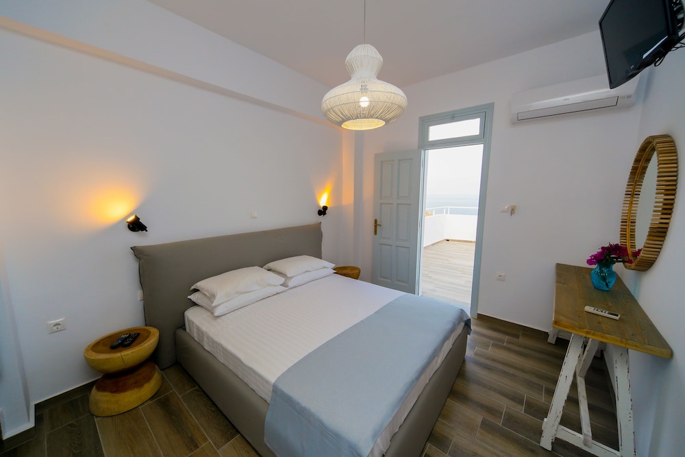 Superior Triple Room, 1 Bedroom, Balcony