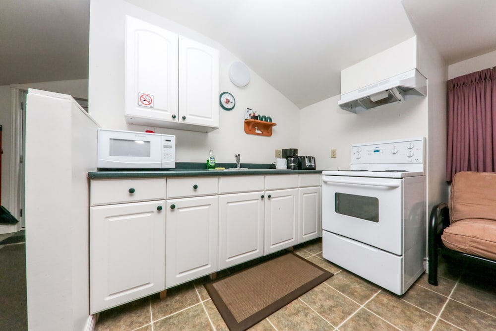 Deluxe Studio Suite photo 1