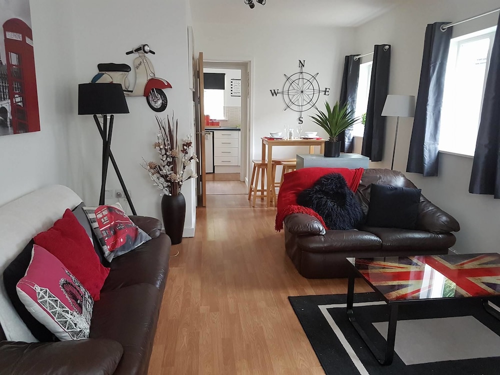 Superior Cottage, 2 Bedrooms, Kitchen, Ground Floor photo 1