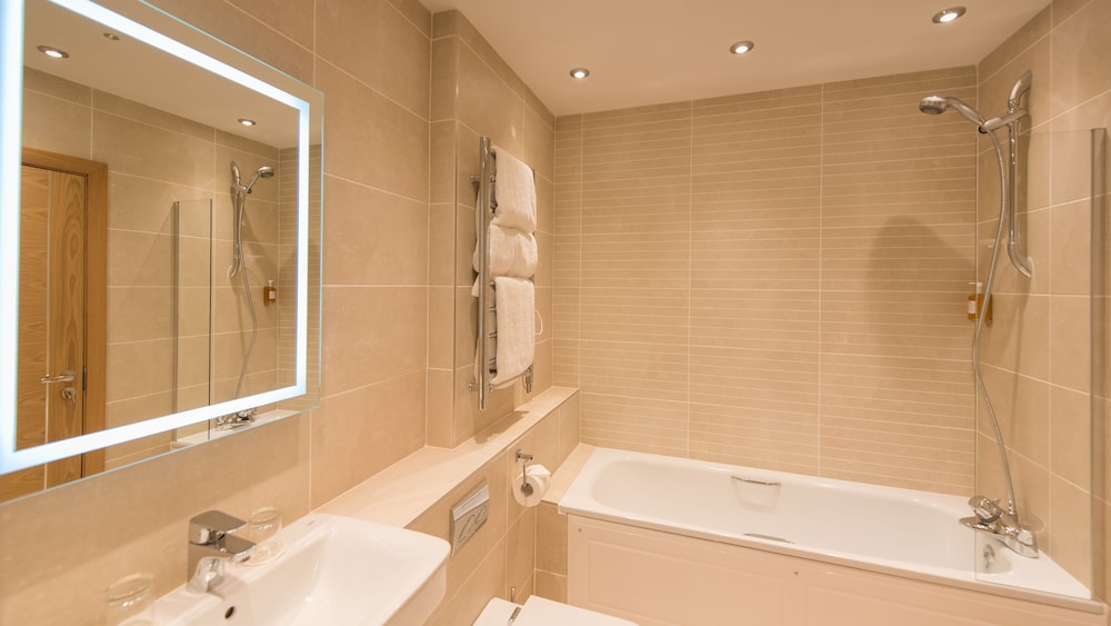 Deluxe Double or Twin Room, 1 Bedroom, Refrigerator