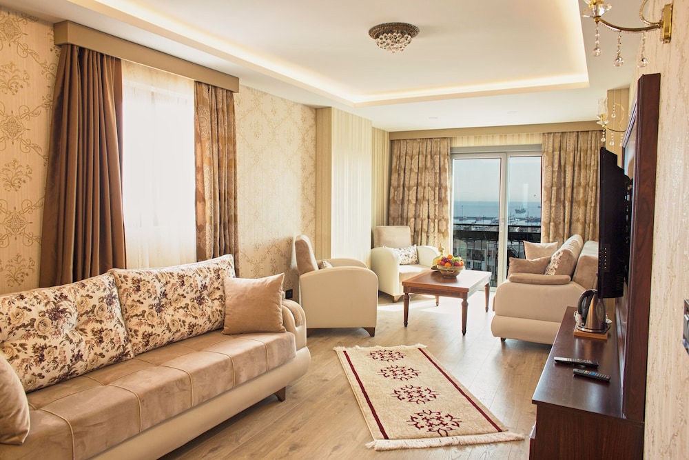 Family Studio Suite, 1 Bedroom photo 1