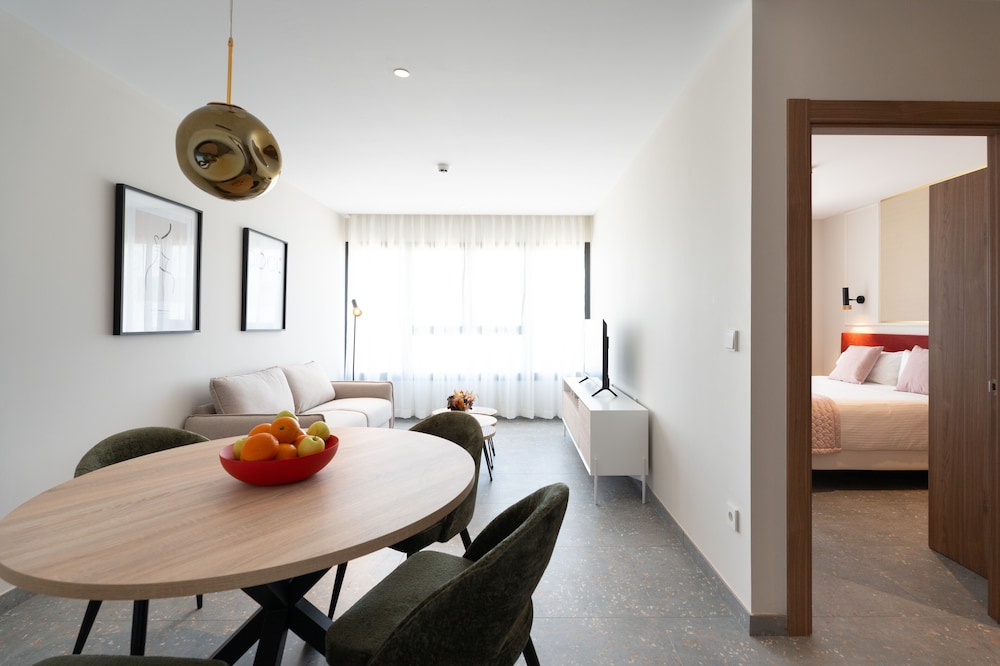 Apartment, 2 Bedrooms (2 Adults + 1 Child) - Photo 1