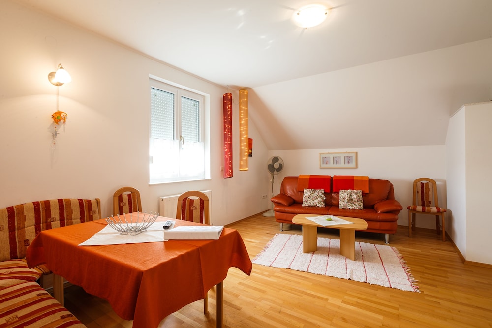 Comfort Apartment, 2 Bedrooms, Non Smoking, Kitchen