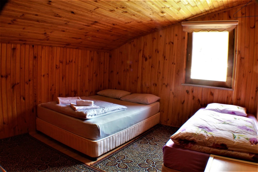 Standard Quadruple Room photo 3