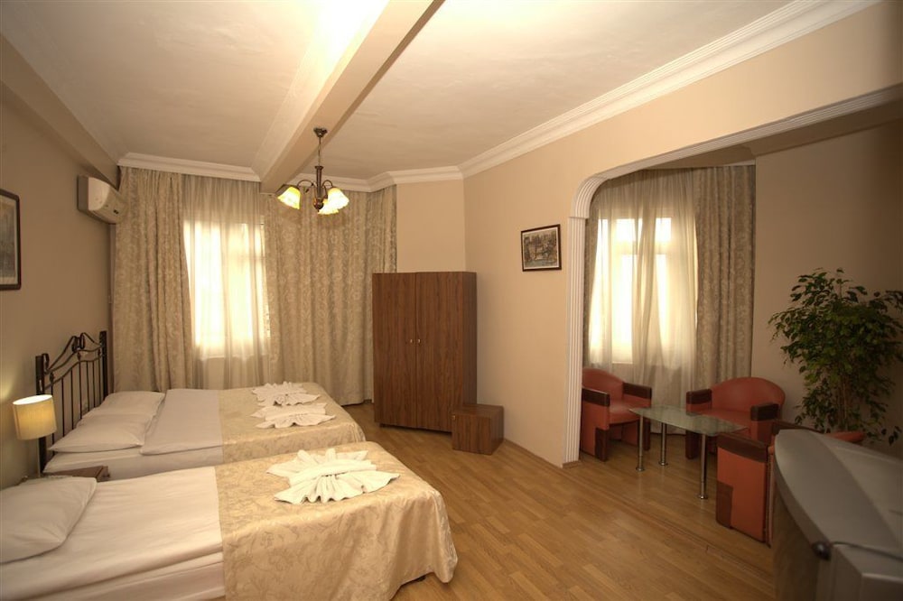 Suite photo 1