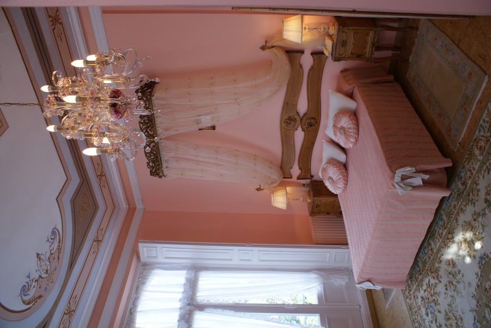 Standard Double Room, 1 Queen Bed, Ensuite, Garden View photo 3