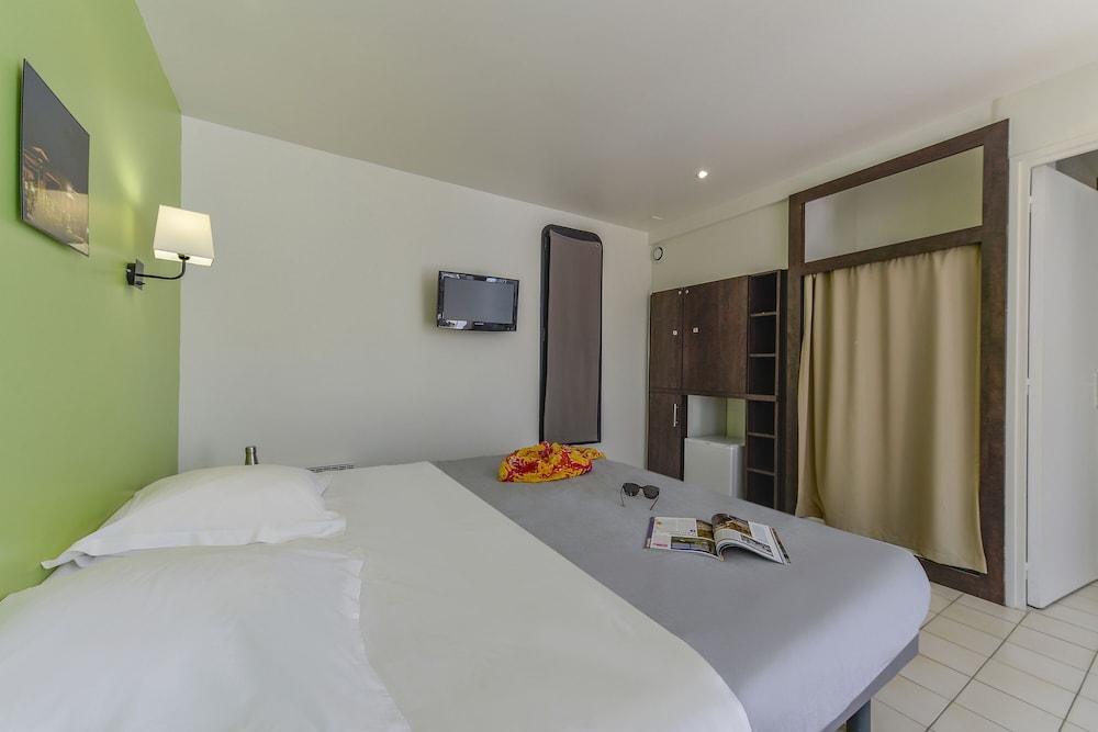 Classic Quadruple Room, 1 Bedroom, Terrace