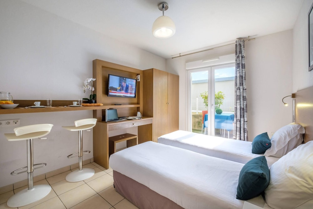 Standard Room, 2 Twin Beds, Non Smoking photo 1