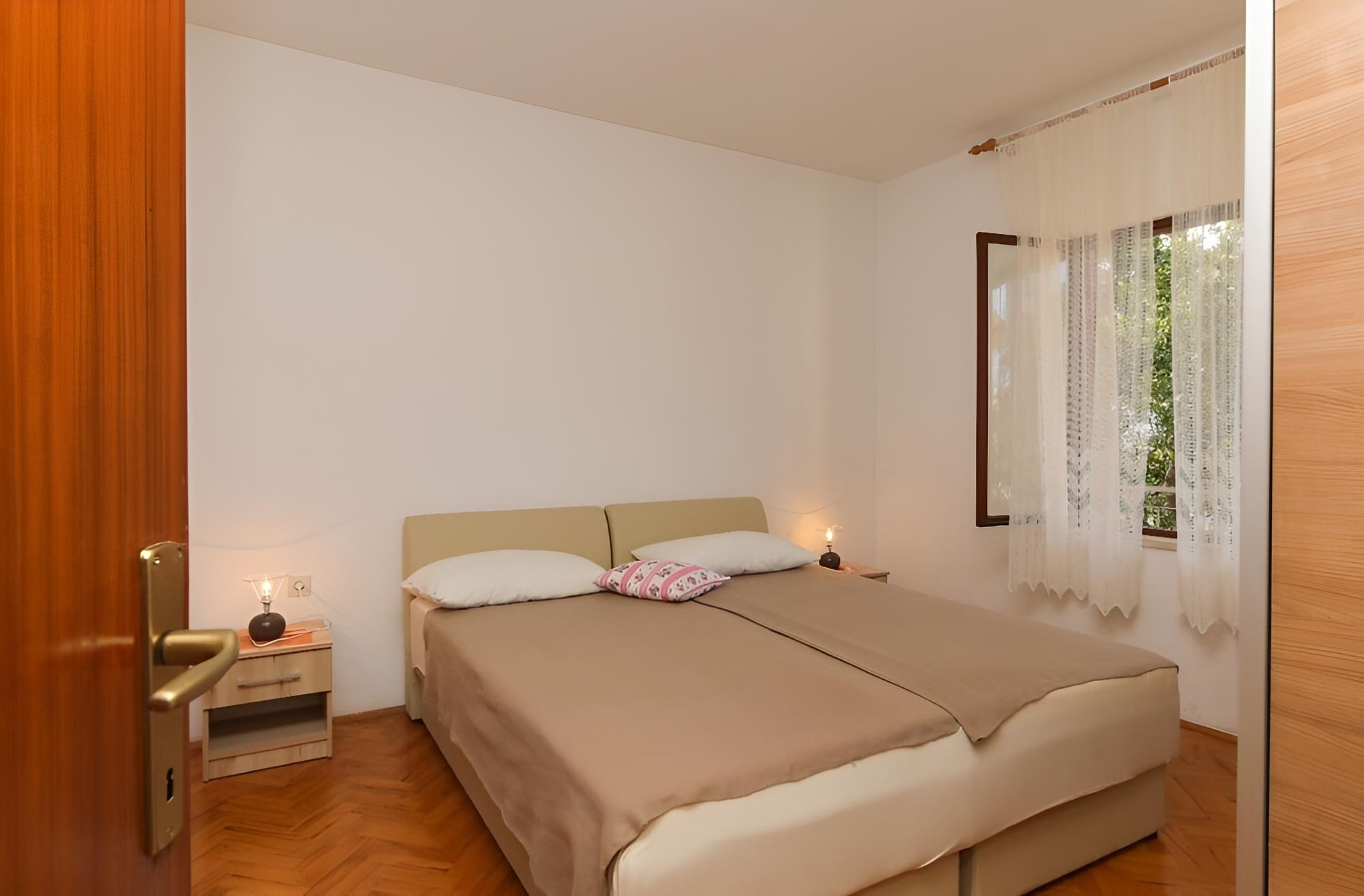 Apartment (Anđa - with large terrace - A1-Angie)