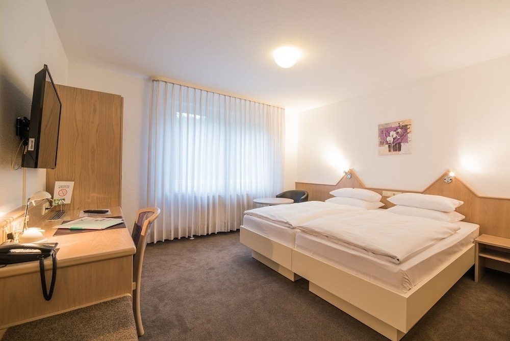 Double Room - Photo 1