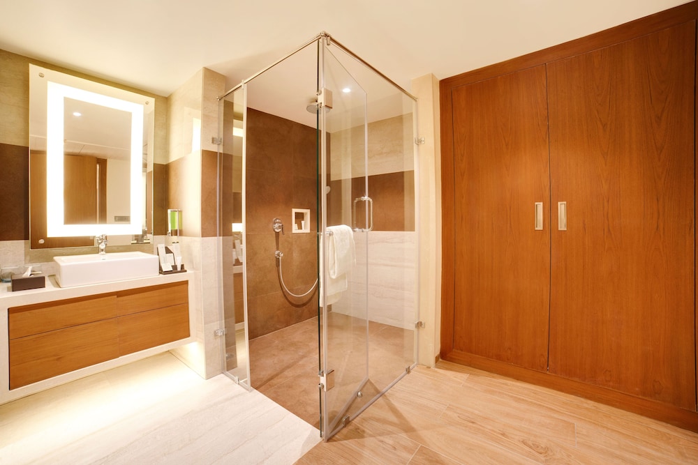 Hazel Suite - Photo 6