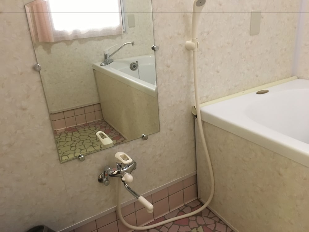Deluxe Twin Room photo 2