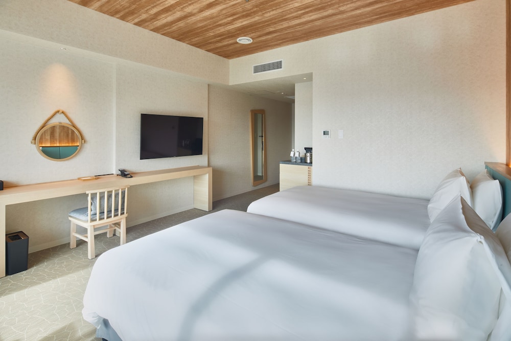 Ocean Deluxe Room (for 2 People), Non Smoking - Photo 3