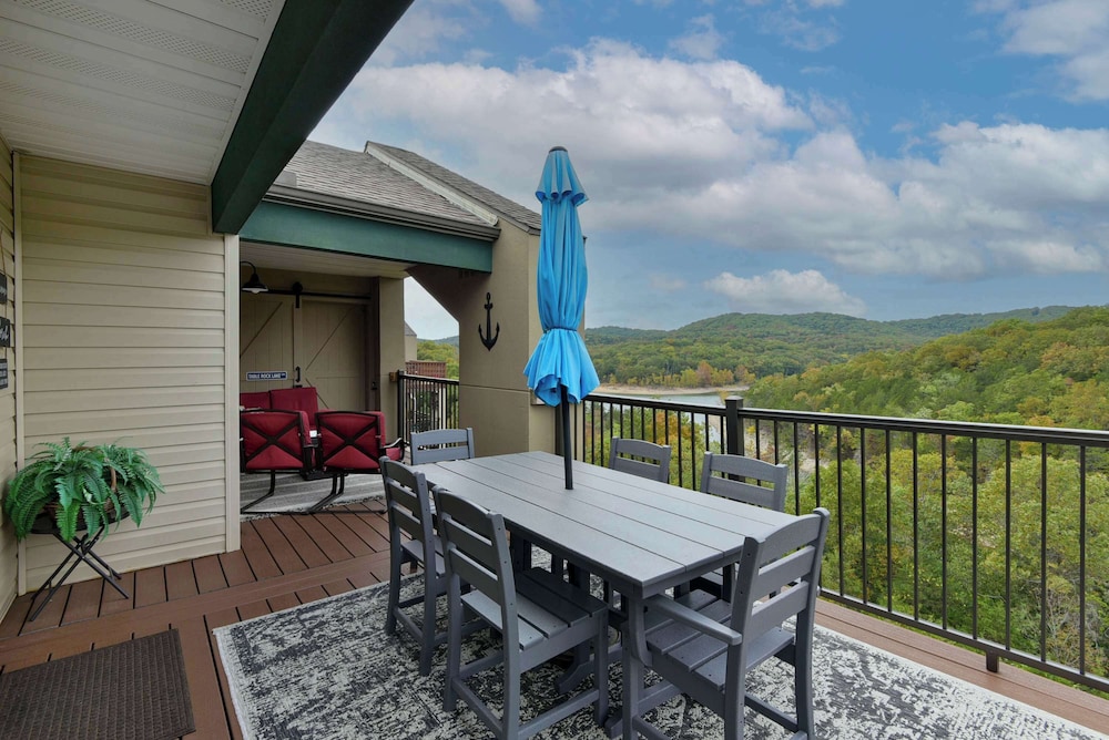 Condo, Multiple Beds, Balcony (Branson Blue Lakeview)