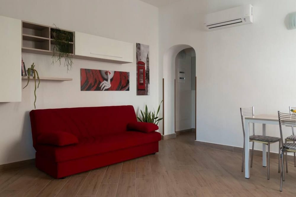 Apartment photo 1