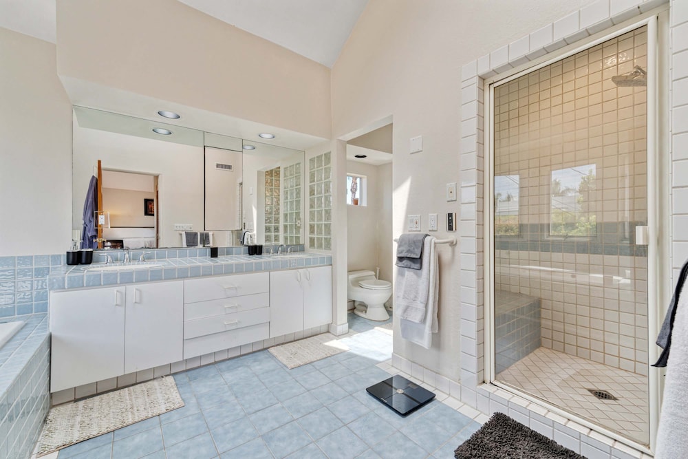 NEW - 1 Location-family-5br-yard-gym-parking, 사진 31