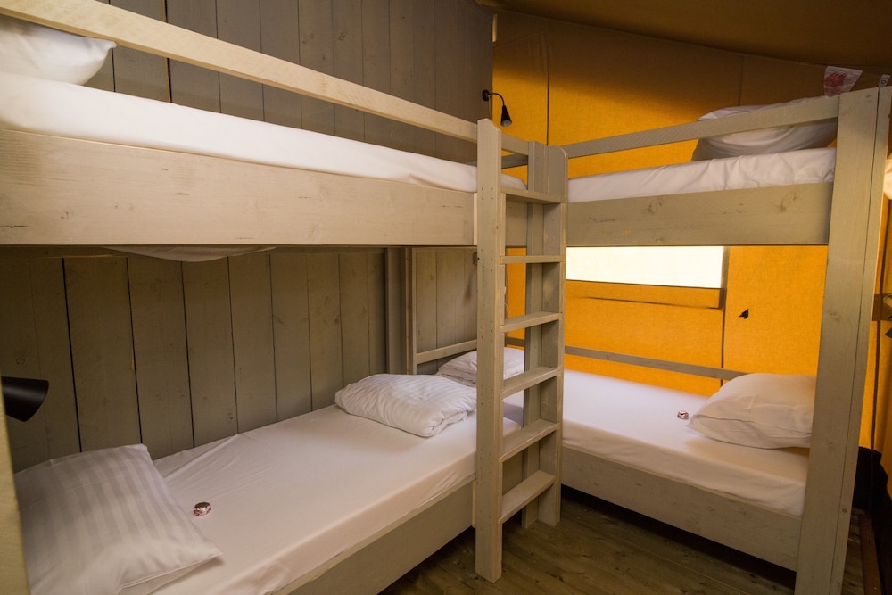 Family Tent, 2 Bedrooms, Private Bathroom, Park View
