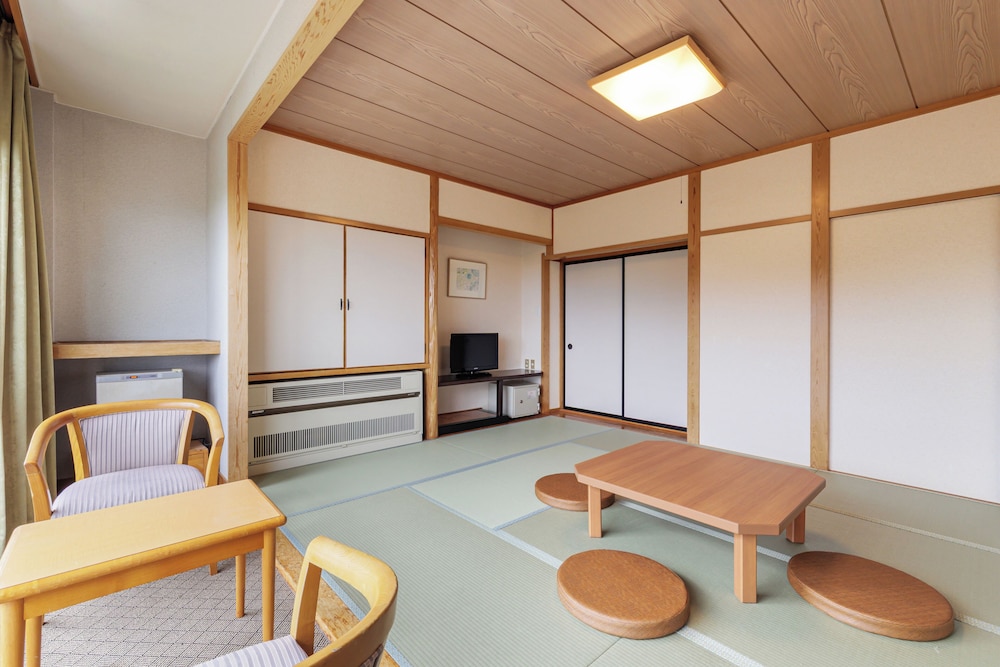 Japanese(With toilet) - Photo 2